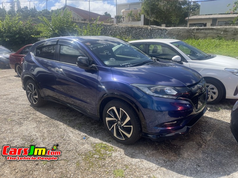 2017 Honda Vezel RS image0