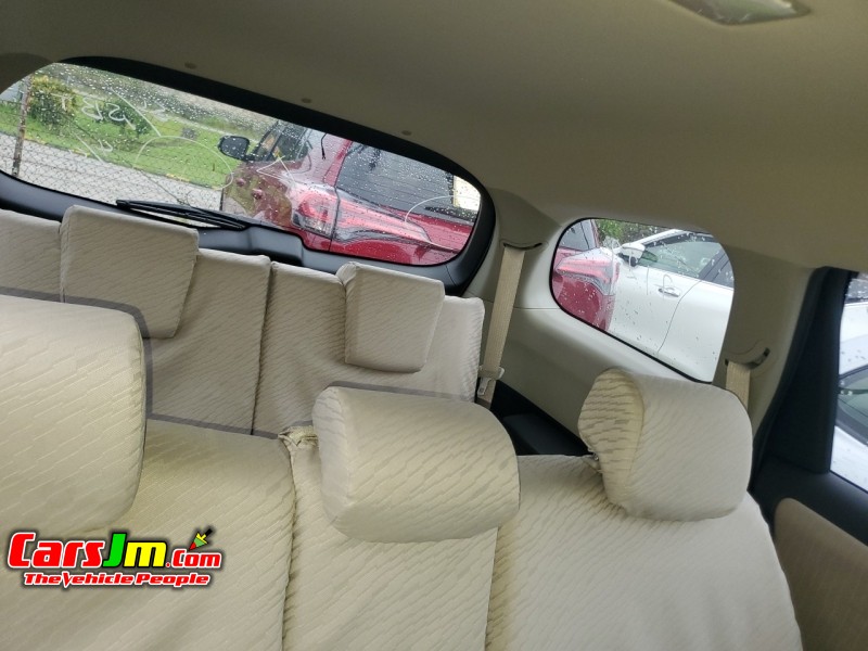 2015 Toyota Wish image6