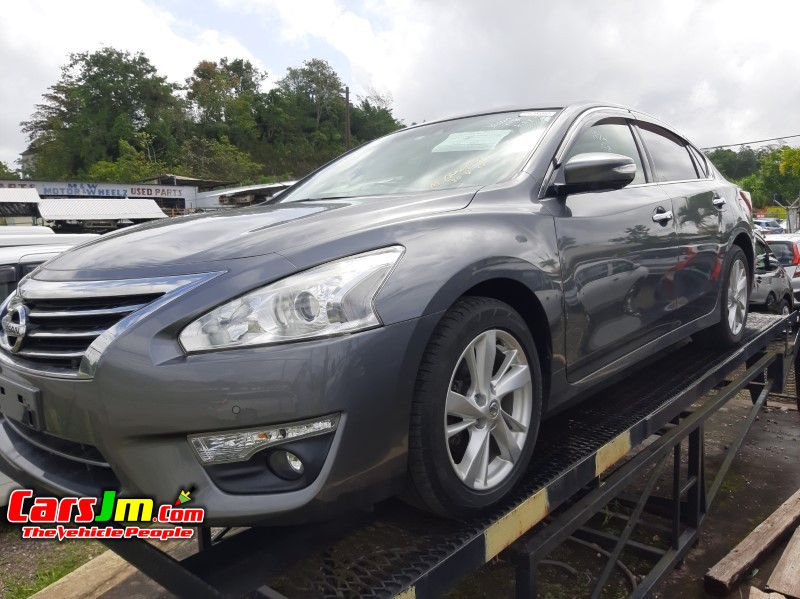 Cars For Sale in Jamaica From Dealerships and Private Owners