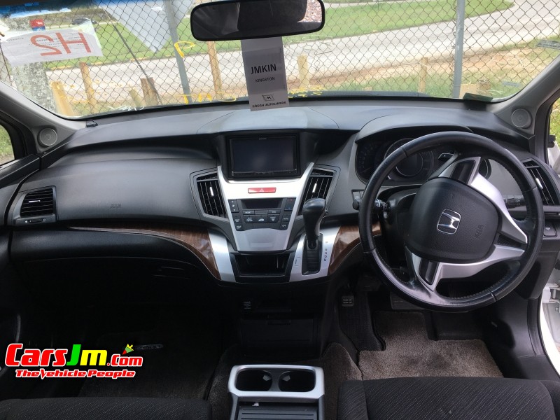 2013 Honda Odyssey image5