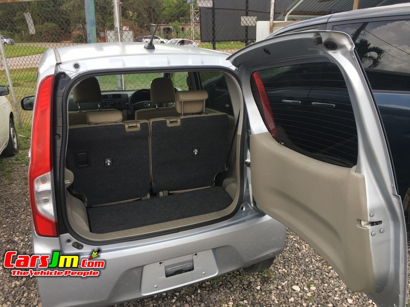 2014 Toyota Daihatsu Move image5