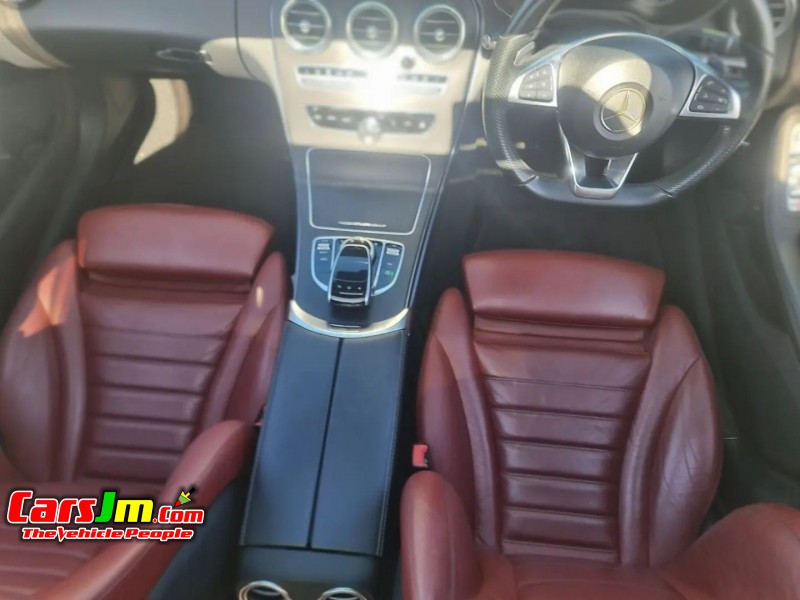 2014 Mercedes Benz C200 image2