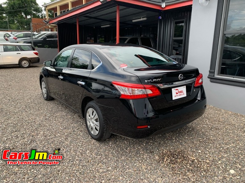 2019 Nissan Sylphy image6