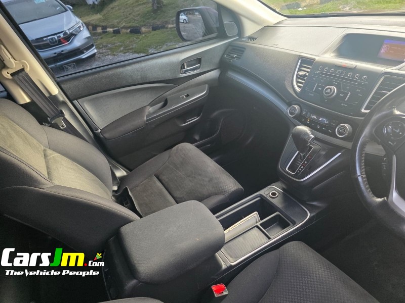 2017 Honda CR-V image6