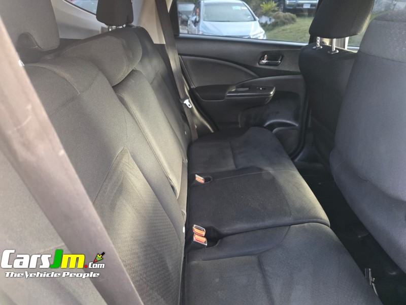 2017 Honda CR-V image10