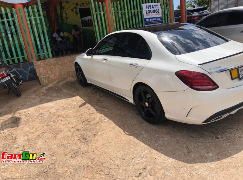 2015 Mercedes Benz C Class  image3