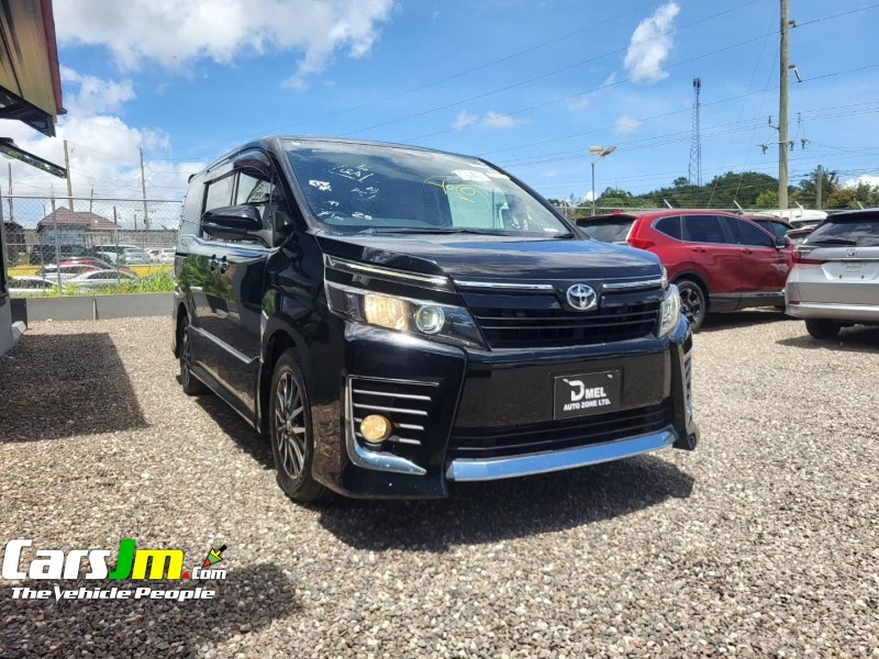 2014 Toyota Voxy image7