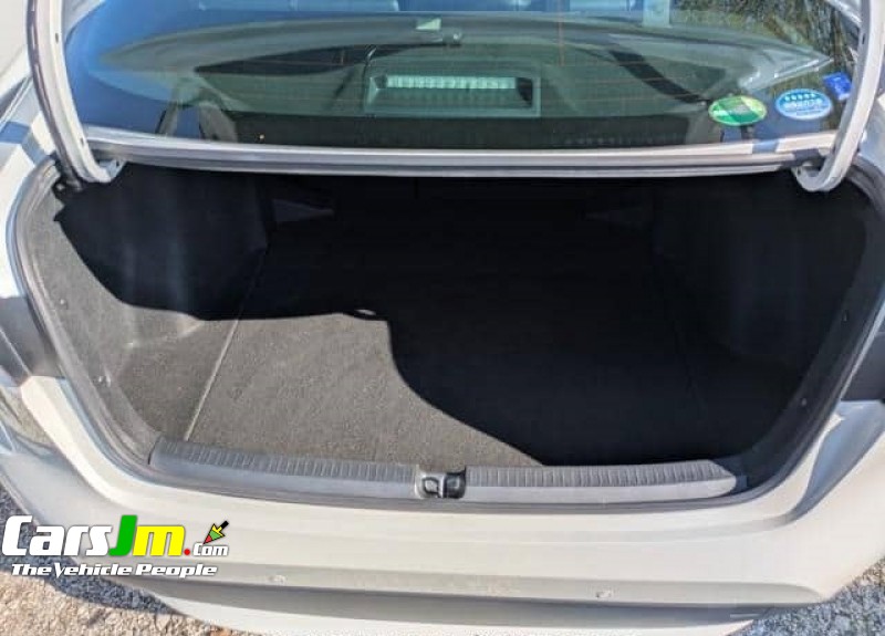 2019 Toyota Corolla image9