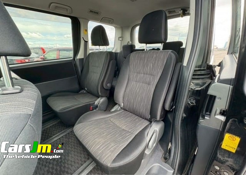 2012 Toyota VOXY ZS KIRAMEKI 2 image2