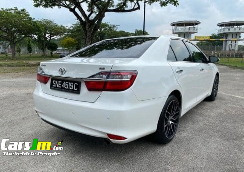 2018 Toyota Camry image6