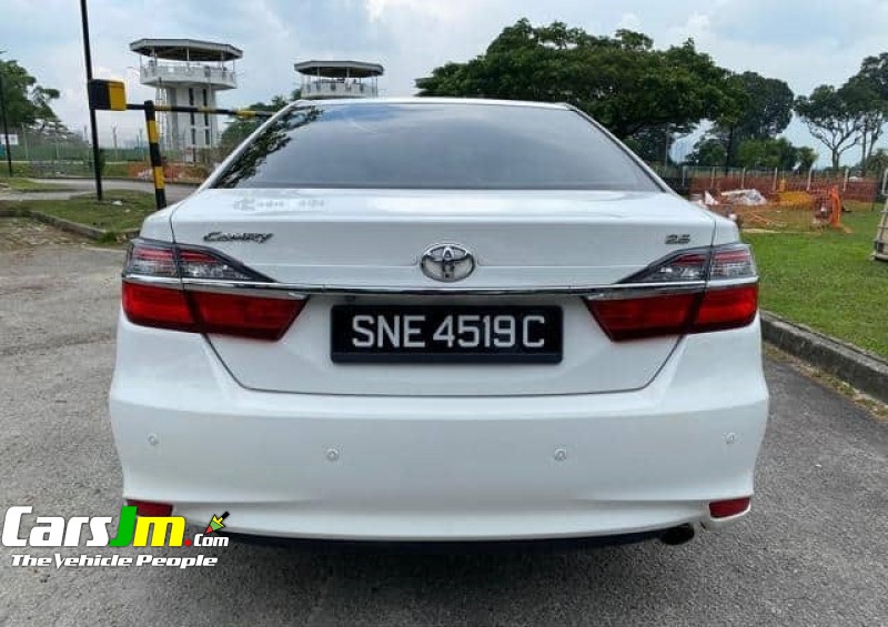 2018 Toyota Camry image7