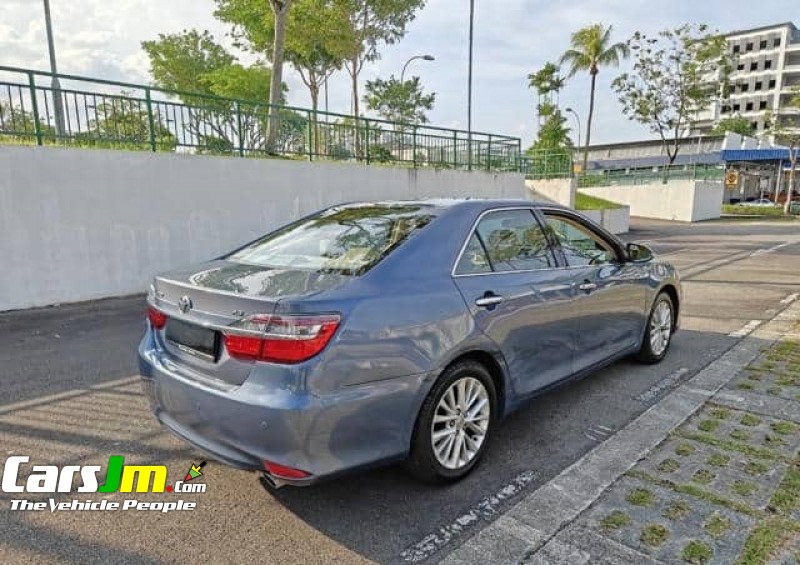 2016 Toyota Camry image6
