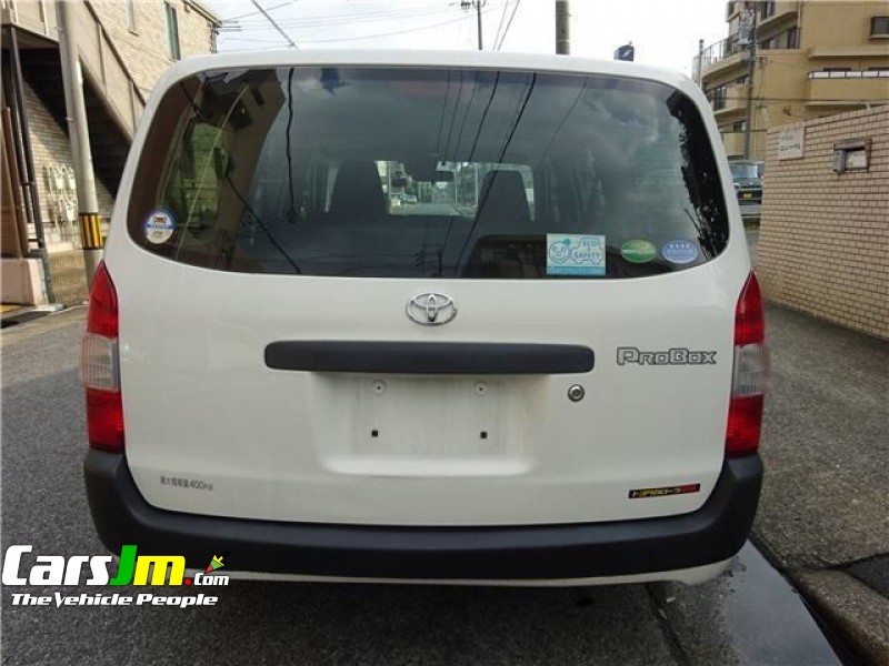 2017 Toyota Probox image1