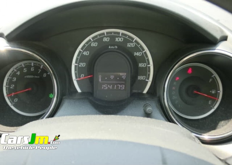 2013 Honda FIT SHUTTLE 15C image9