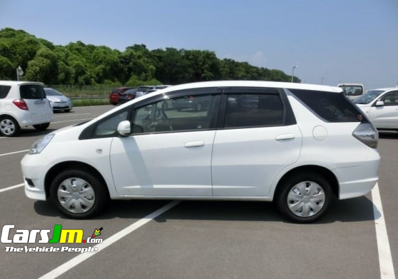 2013 Honda FIT SHUTTLE 15C image11