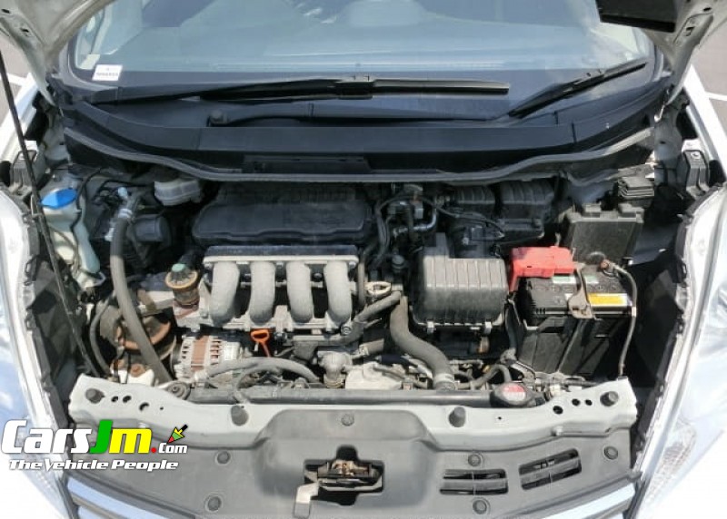 2013 Honda FIT SHUTTLE 15C image13