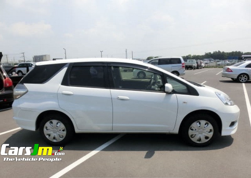 2013 Honda FIT SHUTTLE 15C image17