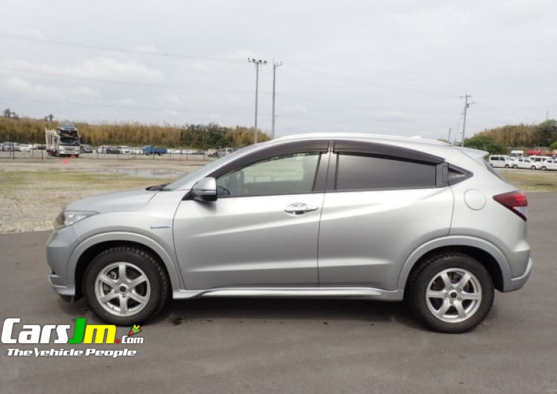 2017 Honda VEZEL HYBRID Z SENSING image1
