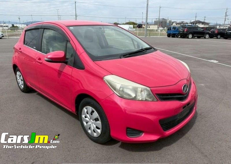 2013 Toyota VITZ image20