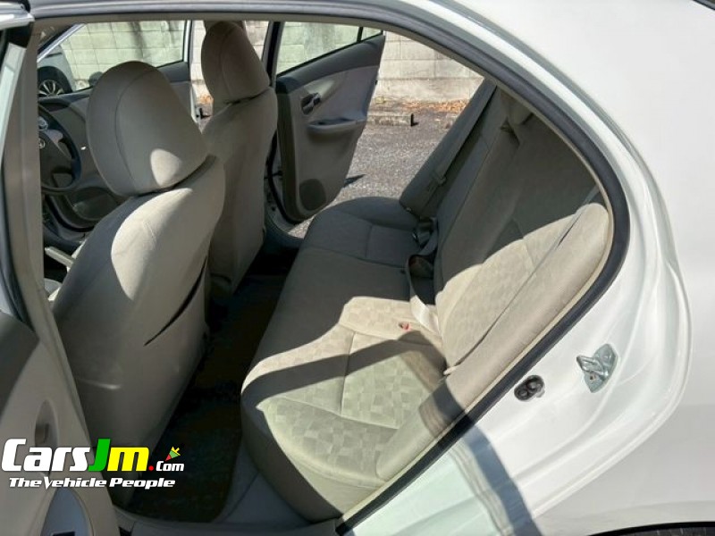 2009 Toyota COROLLA AXIO image5