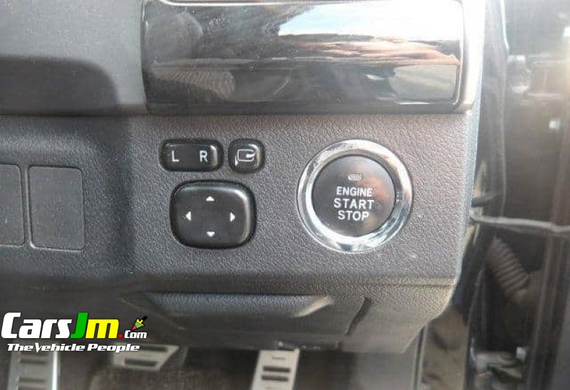 2017 Toyota MARK X 250S image3
