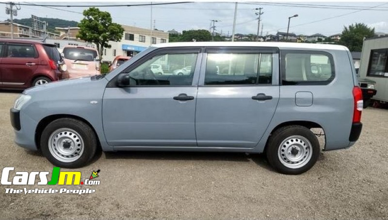 2017 Toyota PROBOX image7