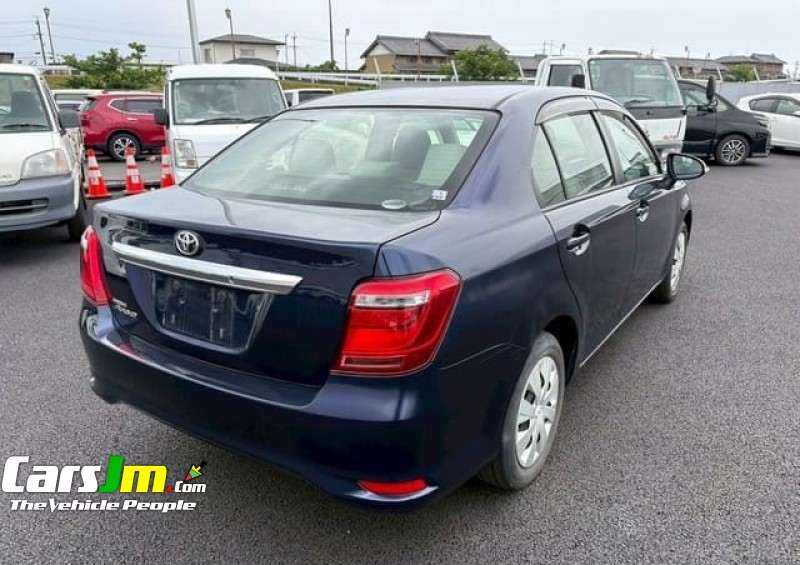 2017 Toyota COROLLA AXIO image14