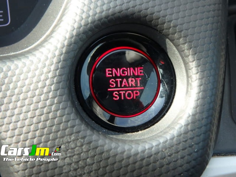 2020 Honda Fit image3