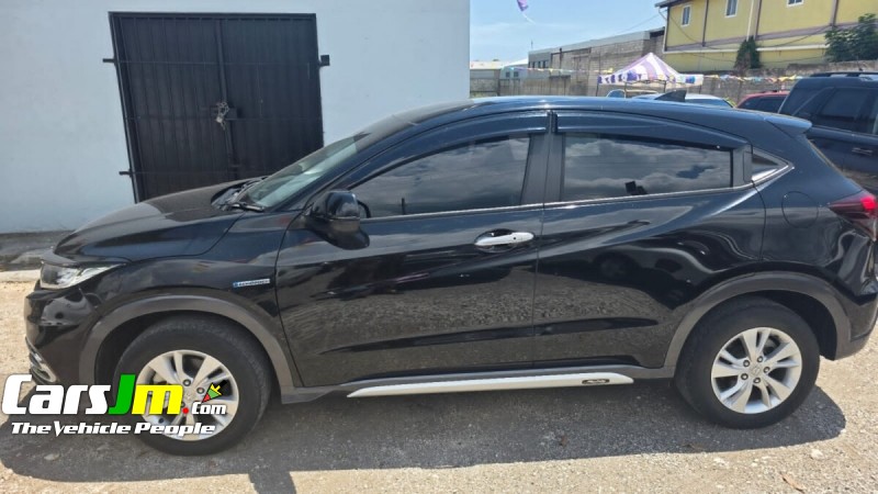 2017 Honda Vezel image2