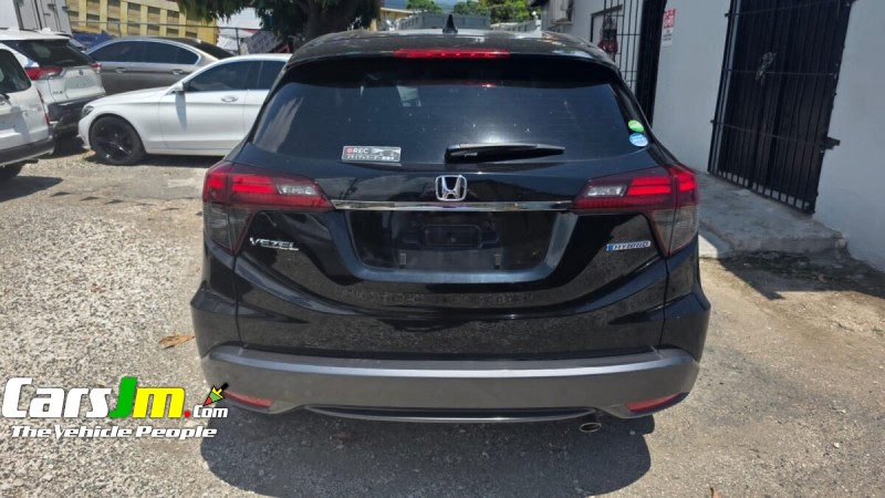 2017 Honda Vezel image3