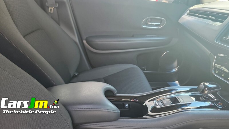 2017 Honda Vezel image5