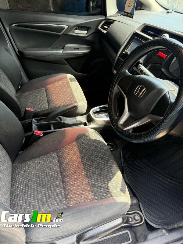 2017 Honda FIT image5