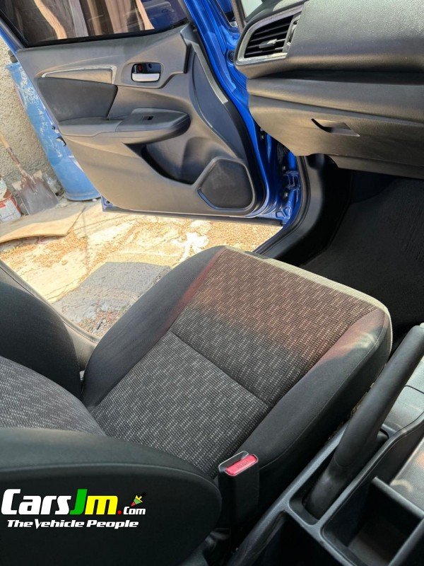 2017 Honda FIT image8