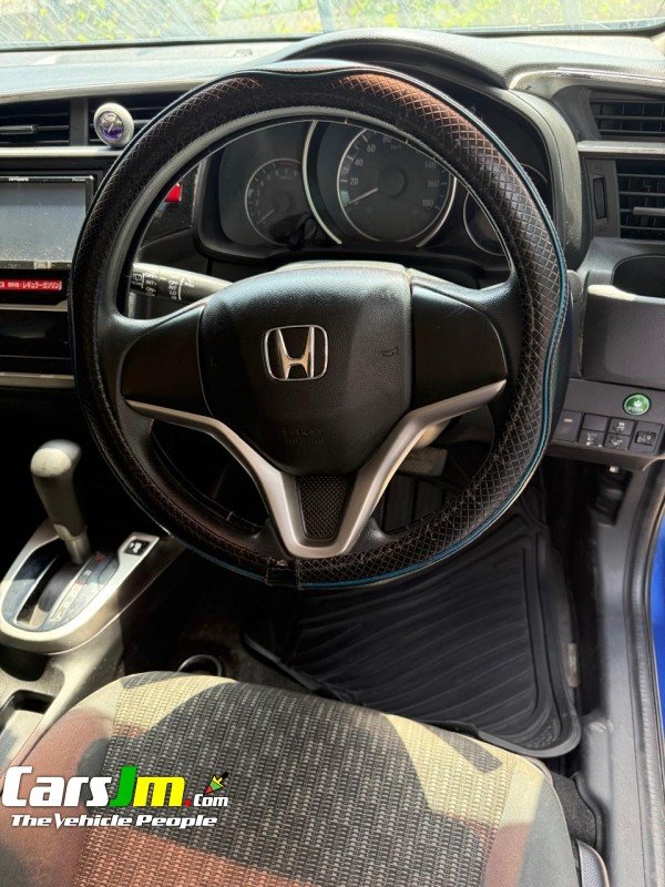 2017 Honda FIT image14