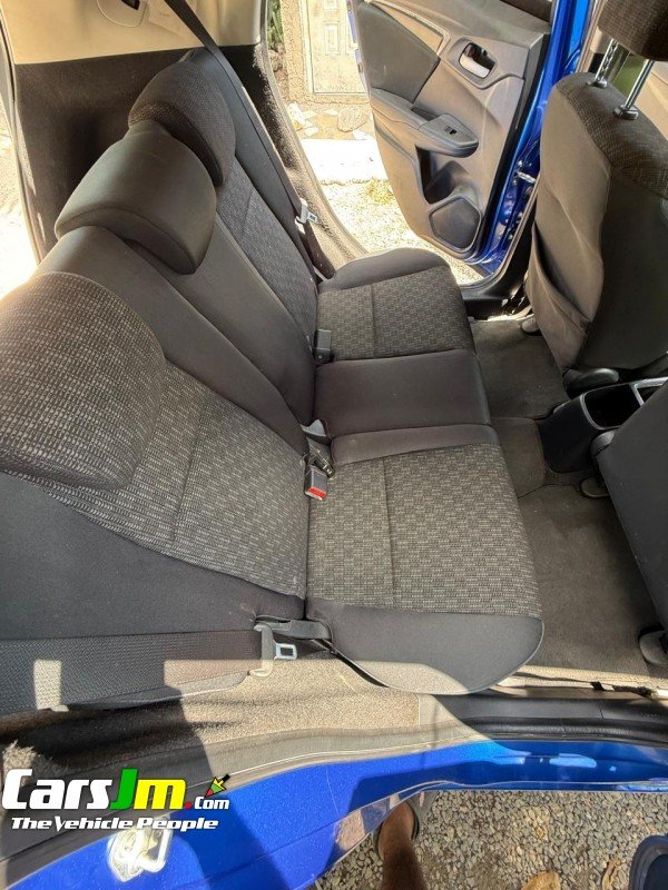 2017 Honda FIT image17