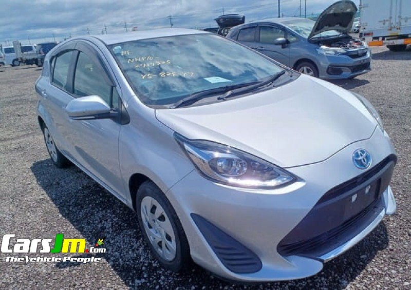 2021 Toyota AQUA HYBRID image17