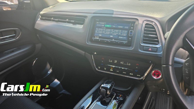 2017 Honda Vezel image17